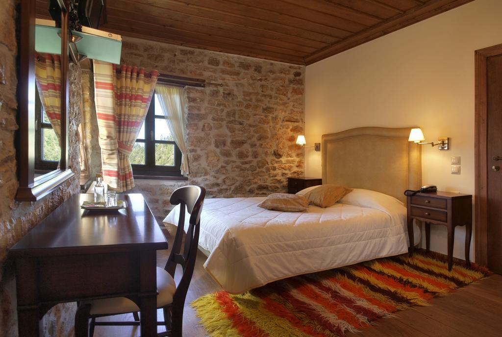 Oihalia Guesthouse Fidhákia Habitación foto